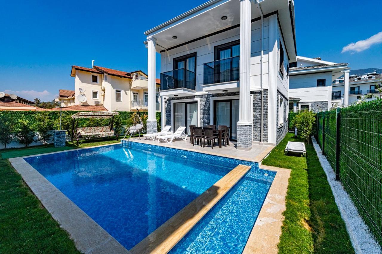 Salkim- 4 Bedroom Holiday Villa In Oludeniz Fethiye Eksteriør bilde