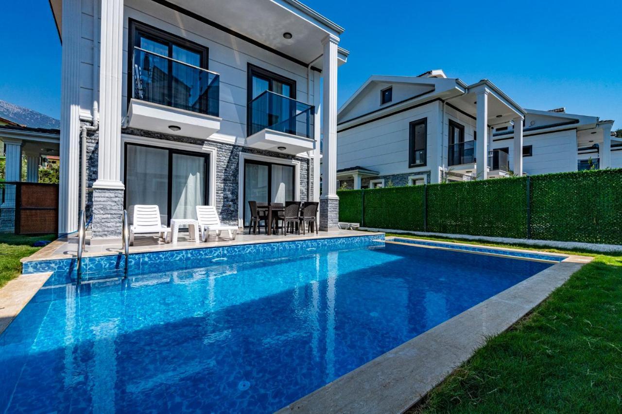 Salkim- 4 Bedroom Holiday Villa In Oludeniz Fethiye Eksteriør bilde